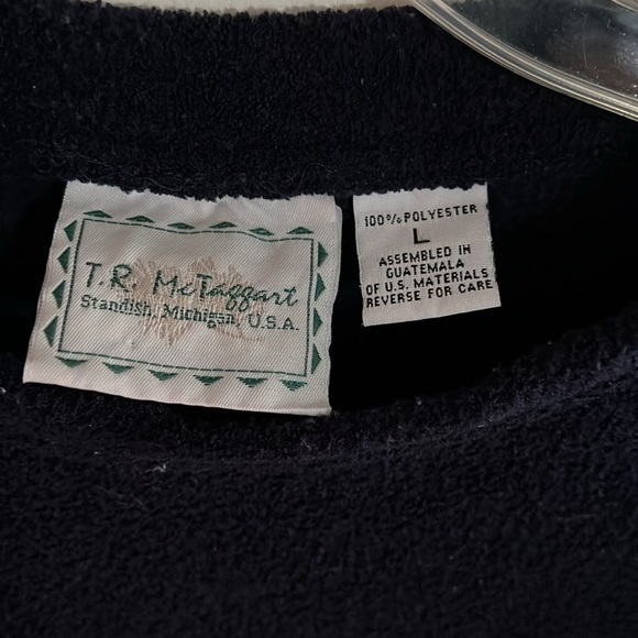 Navy Sweatshirt Vermillion Ohio Sailboats Red White Blue Sails Size Large - Picture 3 of 4